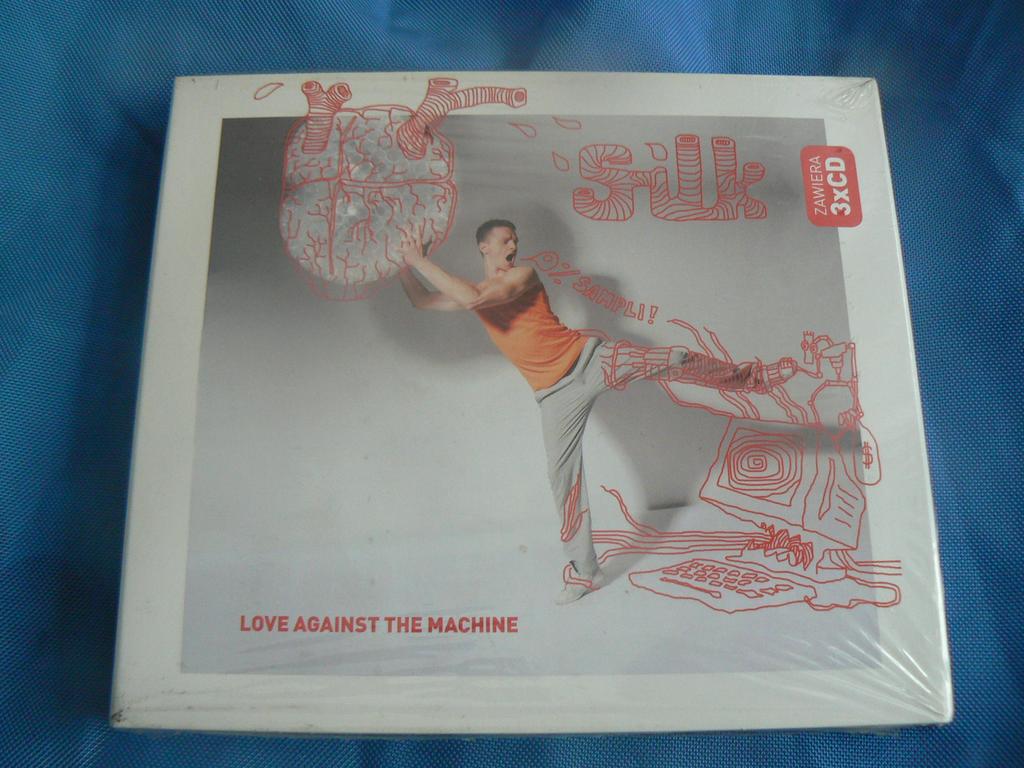 SILK Love Against the Machine digipack 3 CD folia