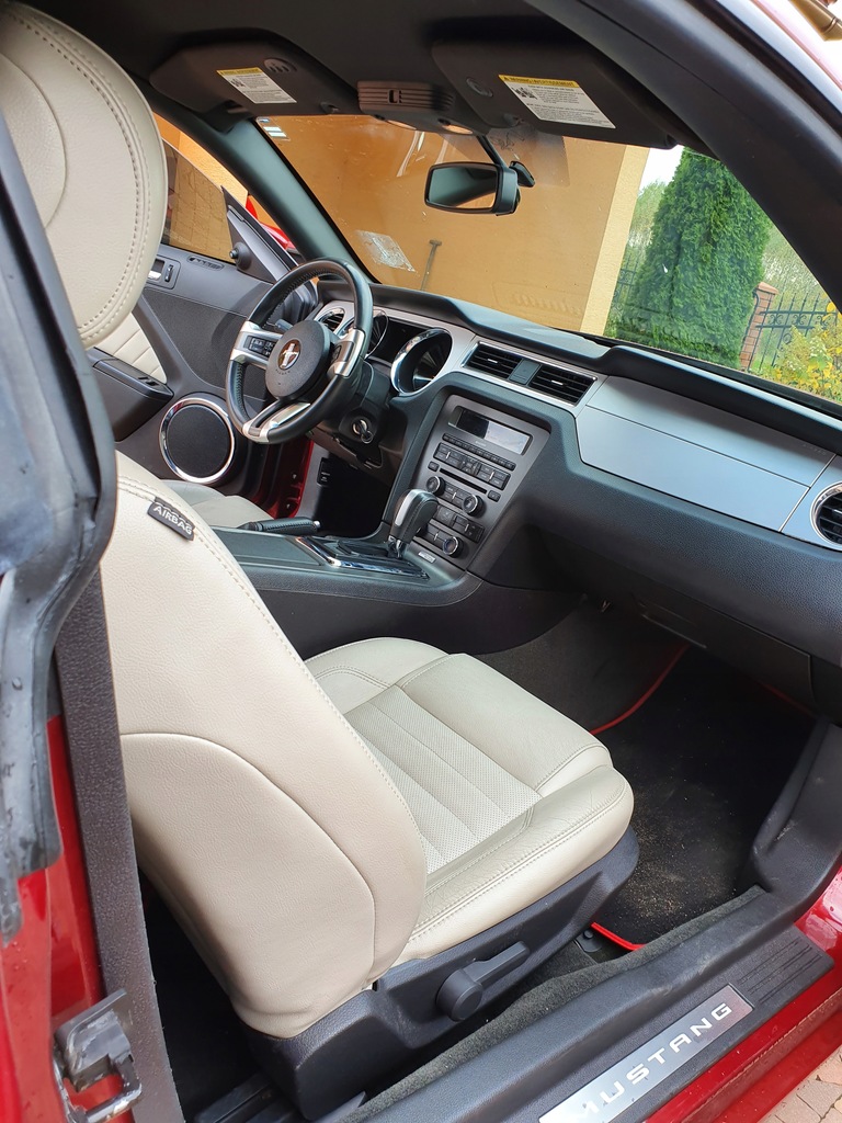Купить Ford Mustang 3.7 V6 Coupe Премиум версия: отзывы, фото, характеристики в интерне-магазине Aredi.ru