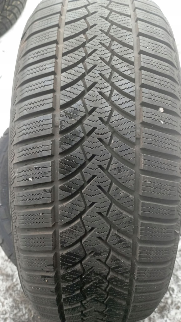 215/55R16 SEMPERIT SPEED-GRIP 3 7.7mm 97H