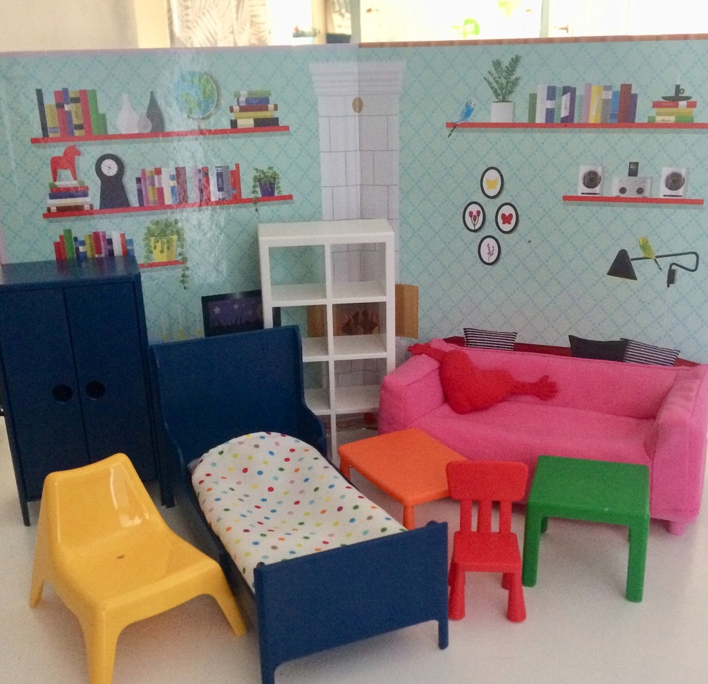 IKEA HUSET mebelki dla lalek np. Barbie + plansza