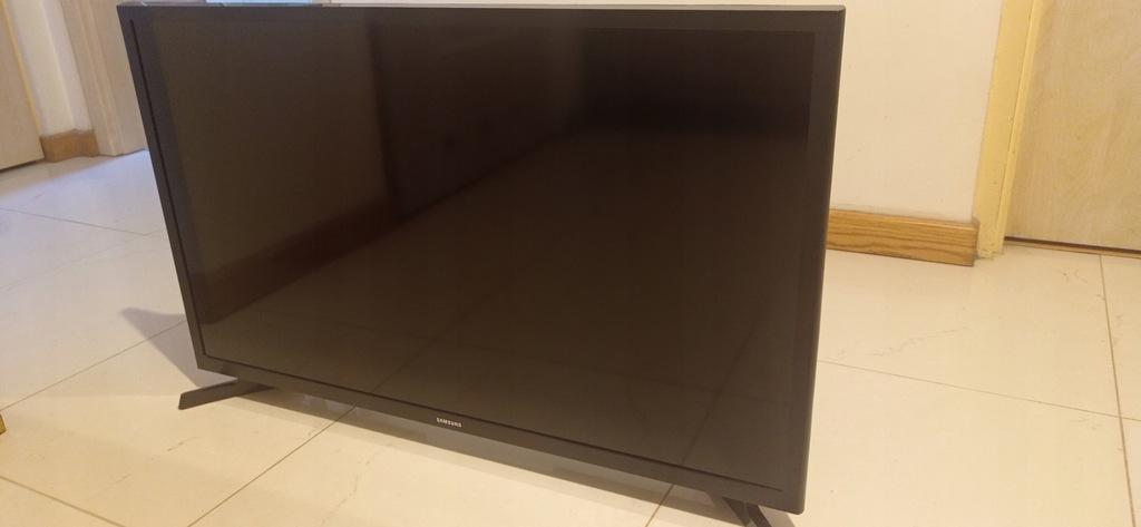 Telewizor LED Samsung UE32T4302A 32" HD Ready czarny