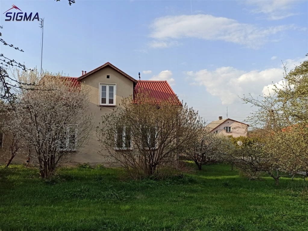 Dom, Klucze, Klucze (gm.), 141 m²