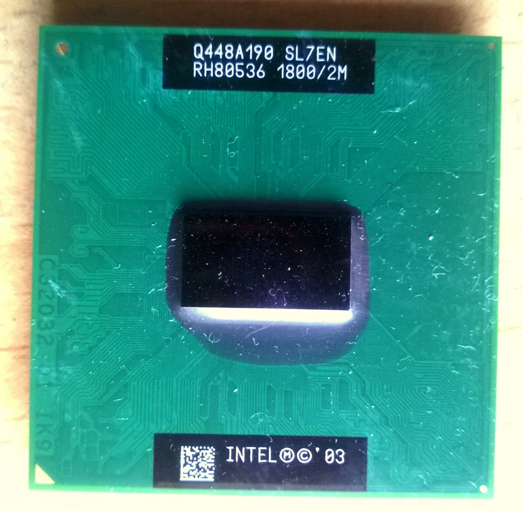 Procesor Intel Pentium M 745 1,8 GHz, SL7EN