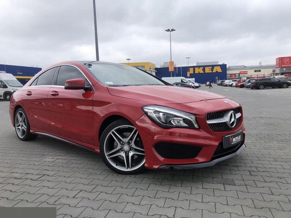 Mercedes-Benz CLA stan auta półrocznego 4 MATIC