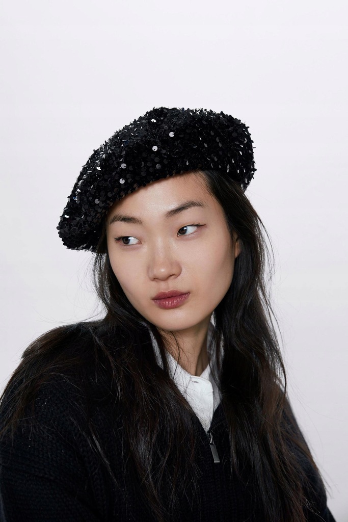 ZARA__XDU CZARNY BERET DAMSKI Z CEKINAMI__S/M