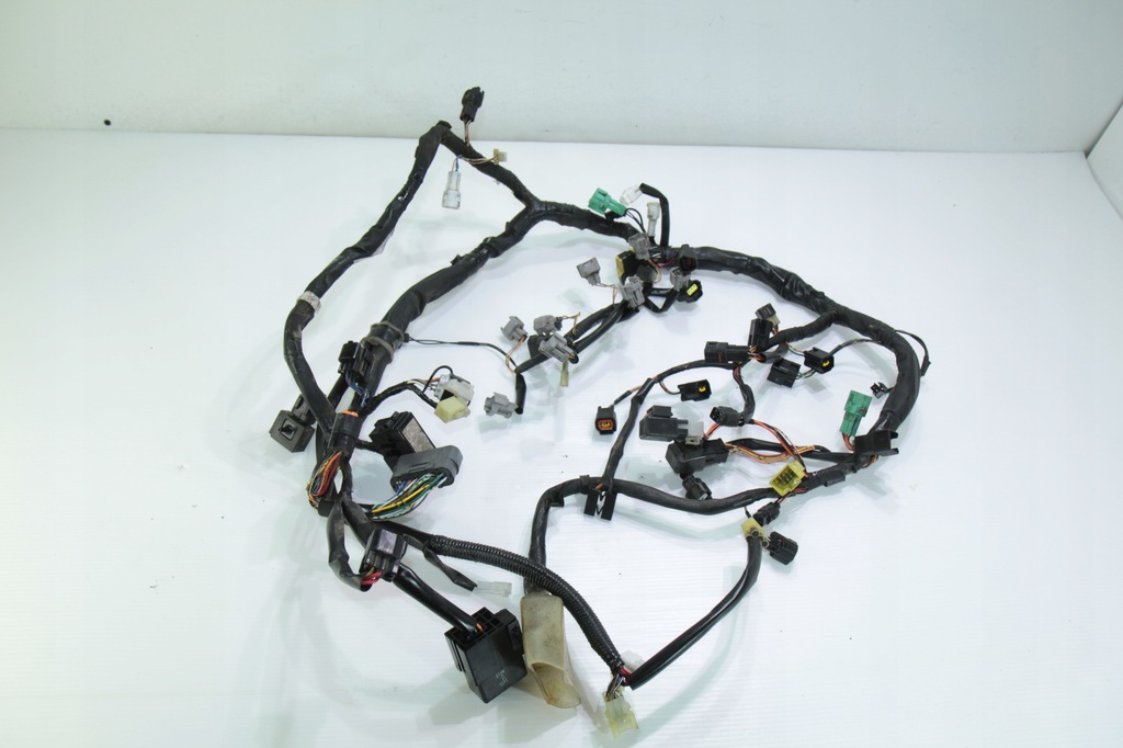 SUZUKI GSX-R 600 K6 K7 06-07 INSTALACJA WIĄZKA GŁÓWNA