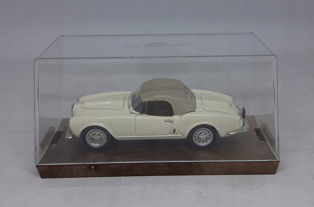 LANCIA AURELIA B 24 SPIDER - BRUMM r132 ITALY 1:43