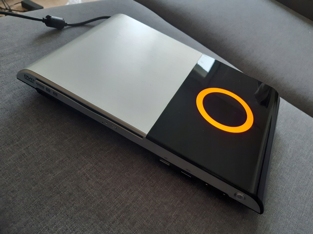 AiO ZOTAC ZBOX ID31 DVD All in One 4GB 320GB HTPC