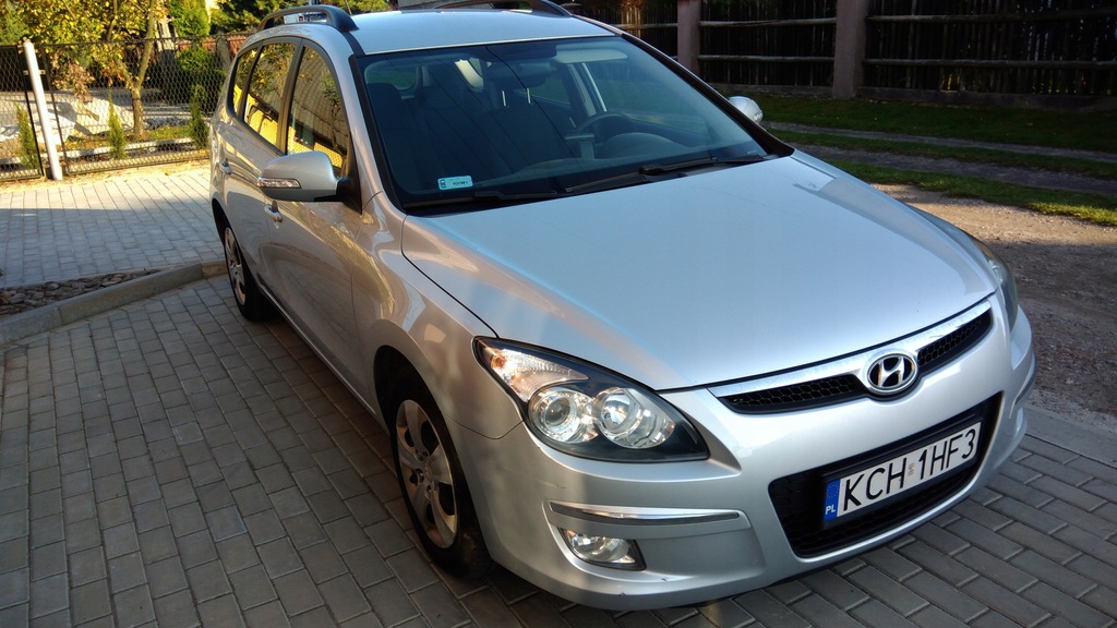 Hyundai i 30 cw 1.6 crdi 115 KM 2009 r. 7902053974