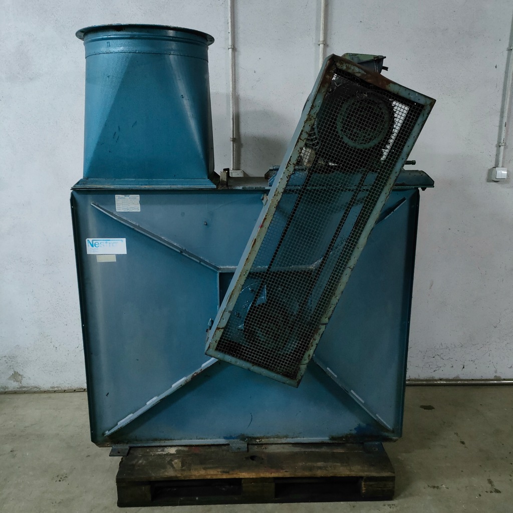 wentylator transportowy NESTRO silnik o mocy 22 kW z napędem pasowym