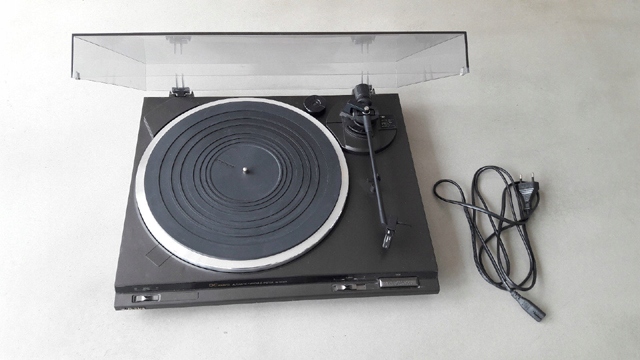 SL-BD20 Technics Gramofon / Adapter Servo Autom