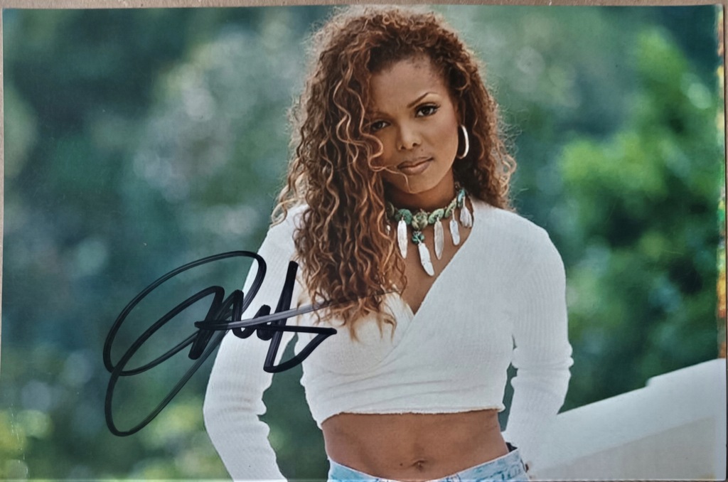 JANET JACKSON - zdjęcie autografem