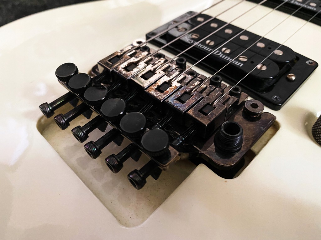 Edwards HORIZON E-HR-130Ⅲ theGUITARaddict: Edwards: E-HR-130III PW