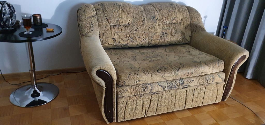 Łóżko dwuosobowe kanapa sofa z pojemnikiem