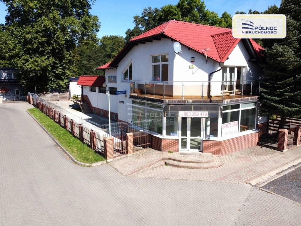 Komercyjne, Bolesławiec, 617 m²