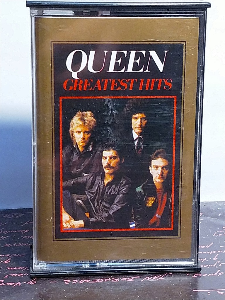 Купить QUEEN – GREATEST HITS I & II – MC x 2 – EMI: отзывы, фото, характеристики в интерне-магазине Aredi.ru