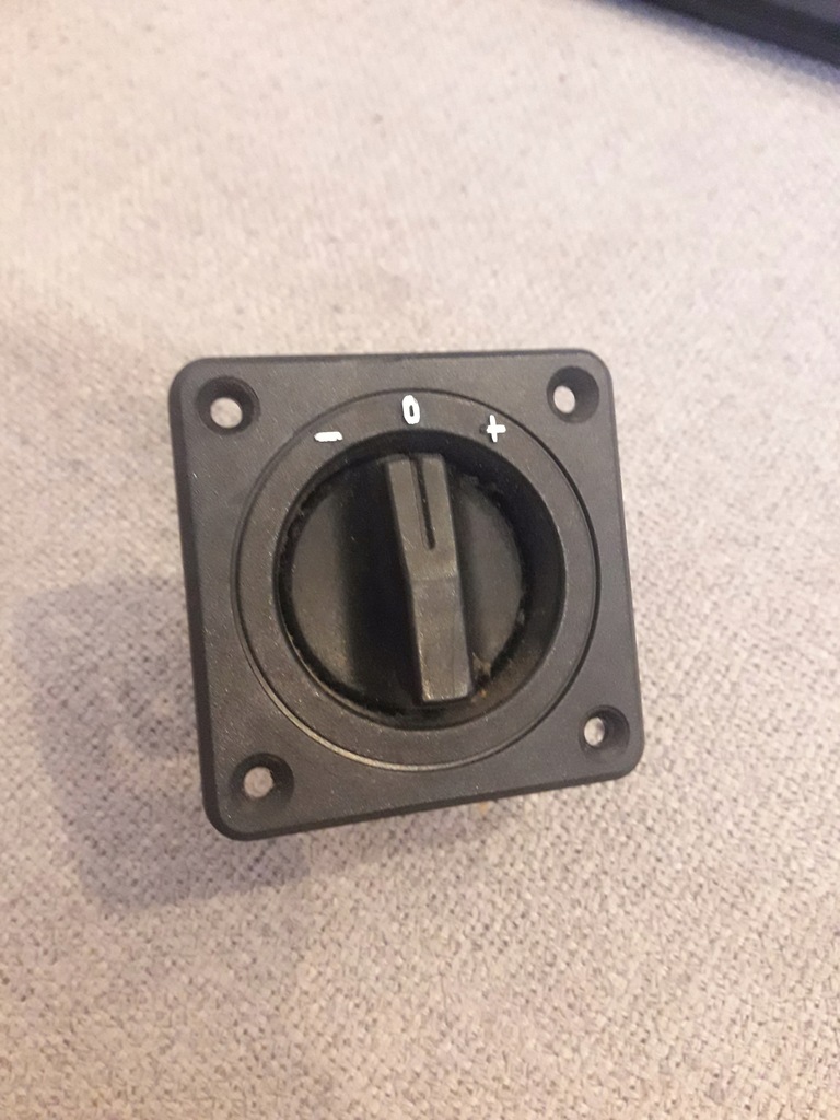KOLUMNY ZG40C/9 UNITRA TONSIL przełącznik 8 ohm