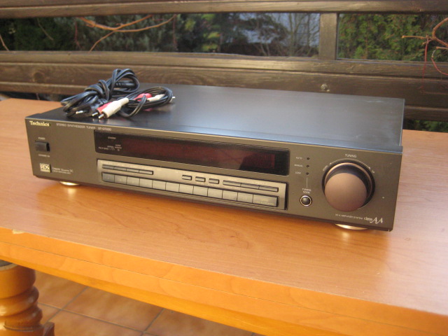 ST-GT630 Technics Stereo Synthesizer Tuner Radio