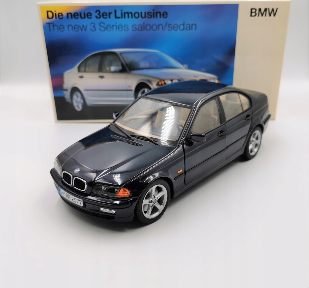 BMW 3 Series E46 1:18 UT Models 80439411704