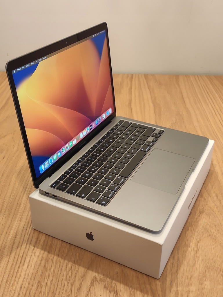 Laptop Apple MacBook Air M1 8 cykli cena okazyjna!