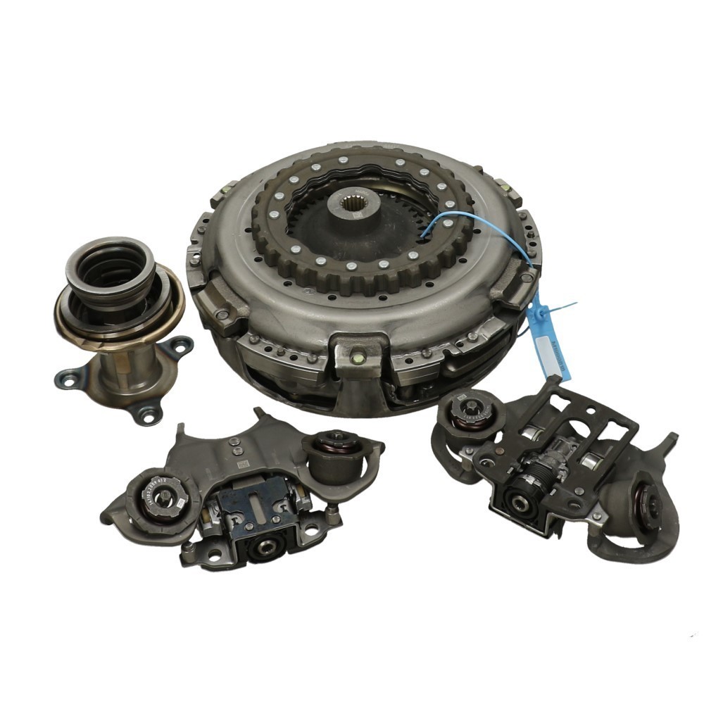 Диск сцепления рено сценик 3 1. Сцепление на рено меган робот. Сцепление рено меган 2 1. Комплект сцепления рено сценик 3 1. Сценик 3 замена сцепления мкпп.