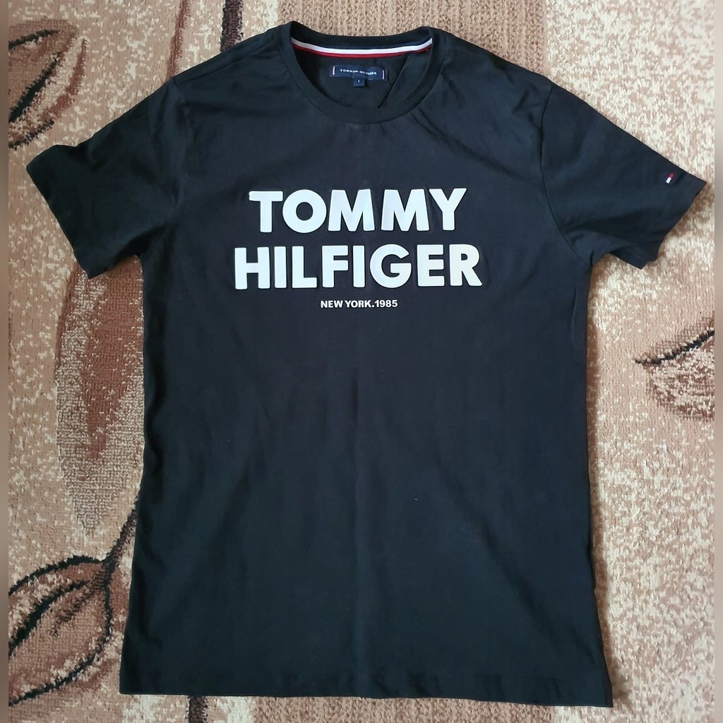 Koszulka T-shirt Tommy Hilfiger roz. L czarna