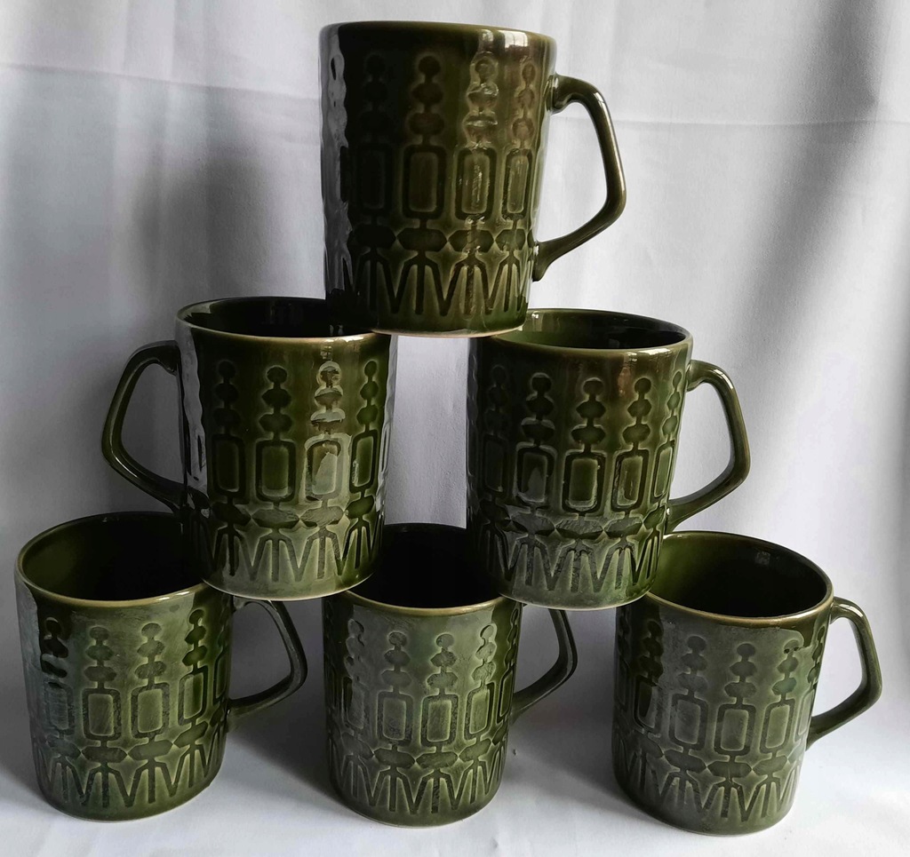 PRUSZKÓW KUBEK AZTEK ZIELONY CERAMIKA PRL