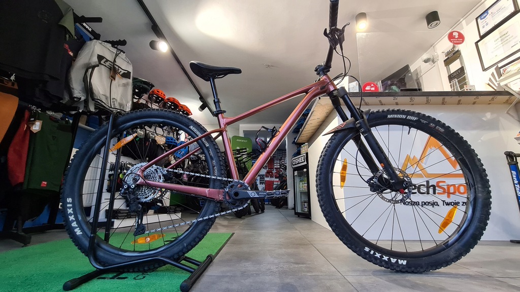 Giant Fathom 2 29 roz. M 2022