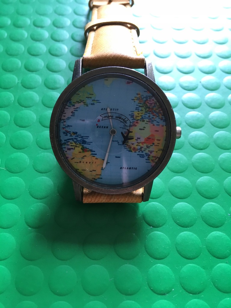 zegarek tarcza z mapą hit
