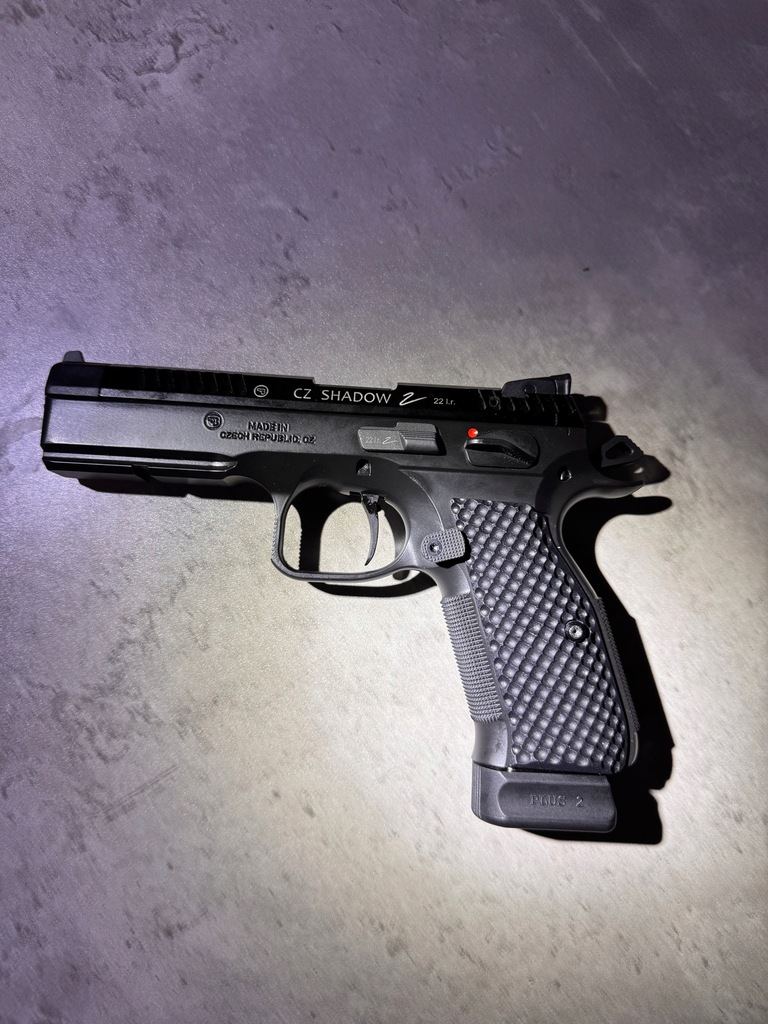 Okładziny czarne CZ Shadow 2, 75 SP-01 Tactical, 75b, 75 Shadow Target