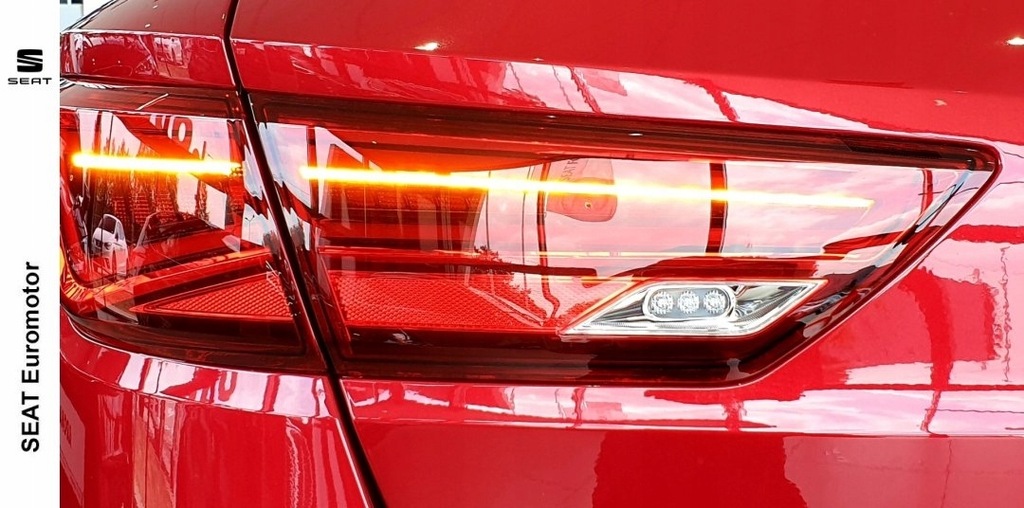 Купить SEAT Leon ST FULL LED: отзывы, фото, характеристики в интерне-магазине Aredi.ru