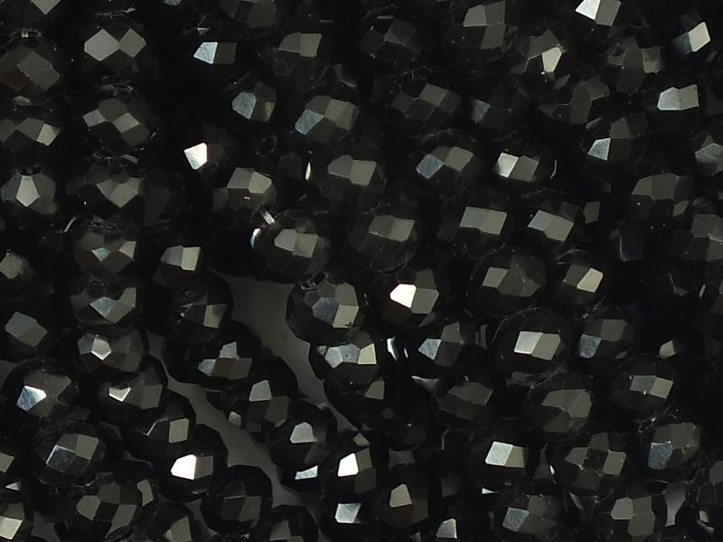 Szklane oponki fasetowane czarne 4x3 mm - sznur
