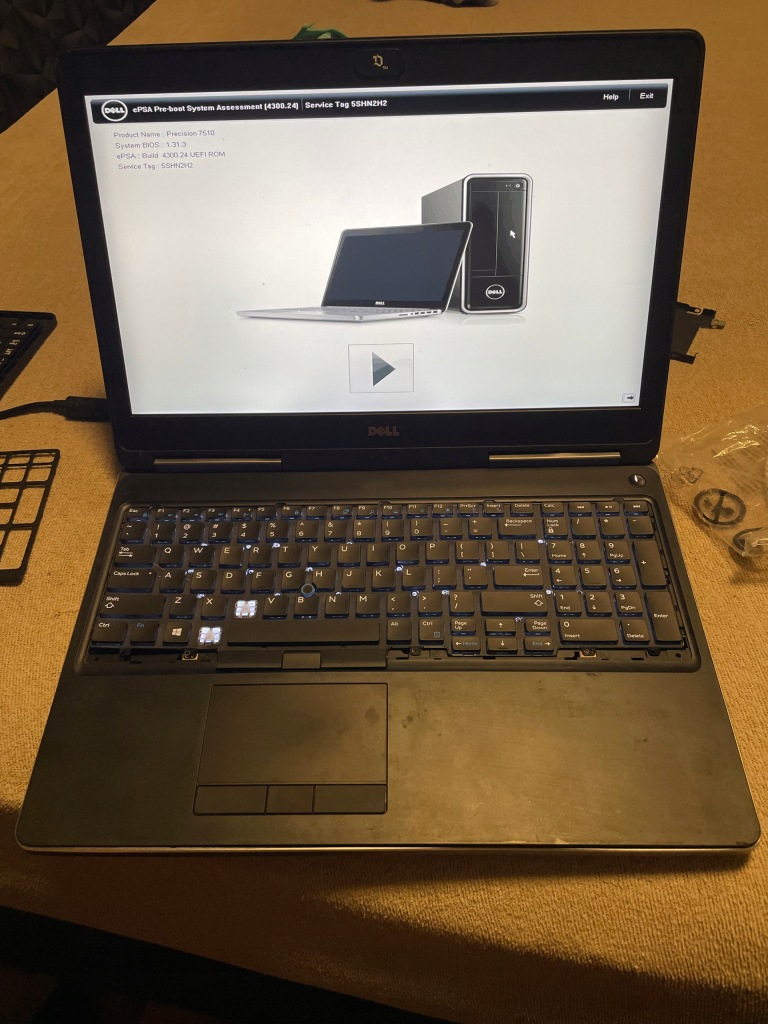 Laptop Dell 7510 15,6 " Intel Core i7-6820HQ 12GB RAM Okazja!