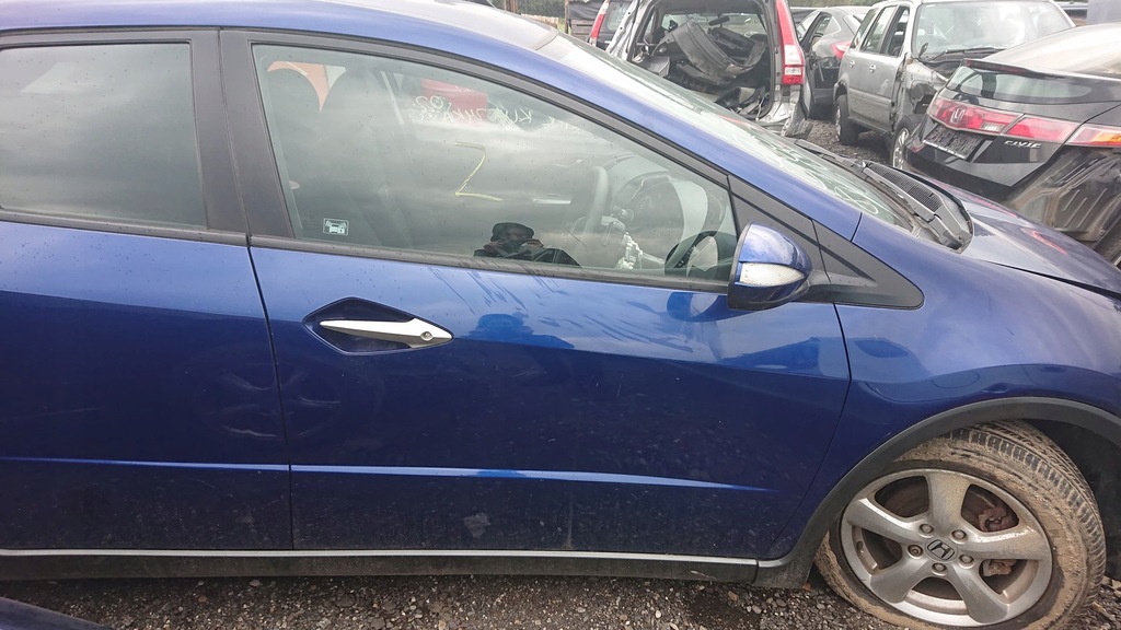 Drzwi Honda Civic VIII UFO 5d prawe przednie B548P