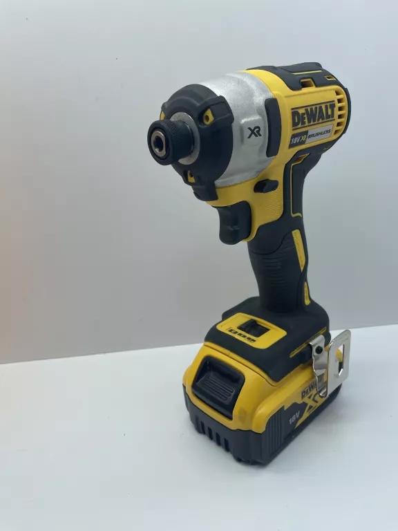 ZAKRĘTARKA DEWALT DCF887 + BAT DCB184 18V