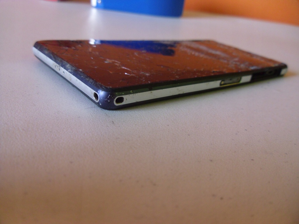 Купить Sony xperia z2 ПОВРЕЖДЕННЫЙ ВАТ РЕАКТИРУЕТ: отзывы, фото и  характеристики на Aredi.ru (9218498434)