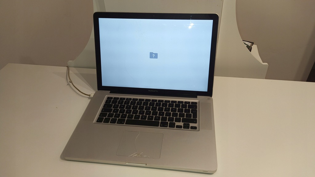 Laptop MacBook A1286 2008