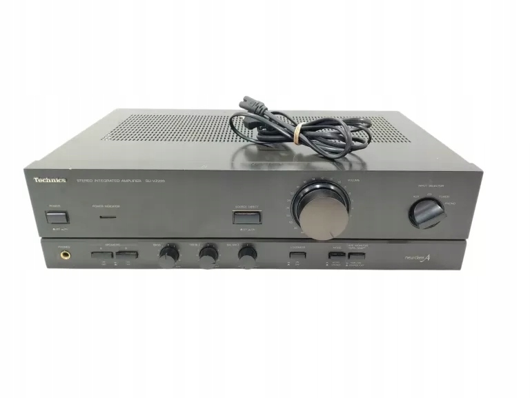 WZMACNIACZ TECHNICS SU-VZ220