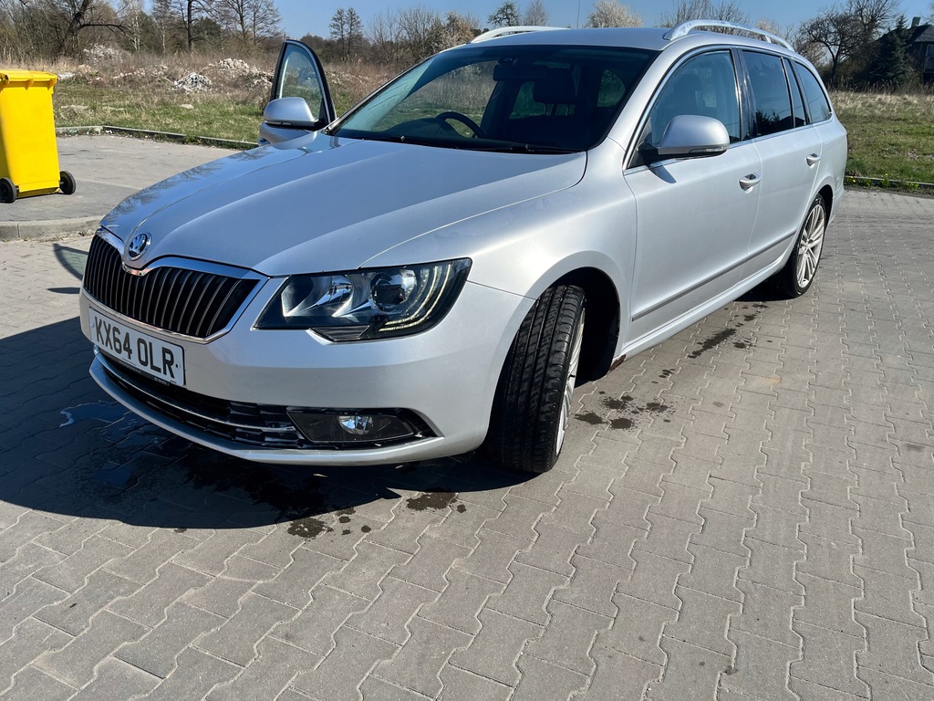 SKODA SUPERB ELEGANCE 2014 ANGLIK XENON SKORA 2.0 TDI CFF