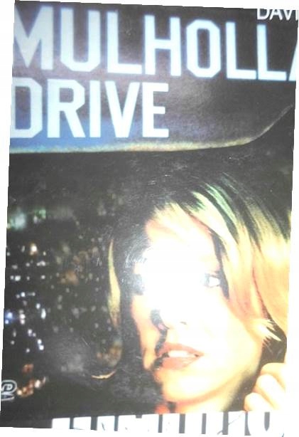 MULHOLLAND DRIVE