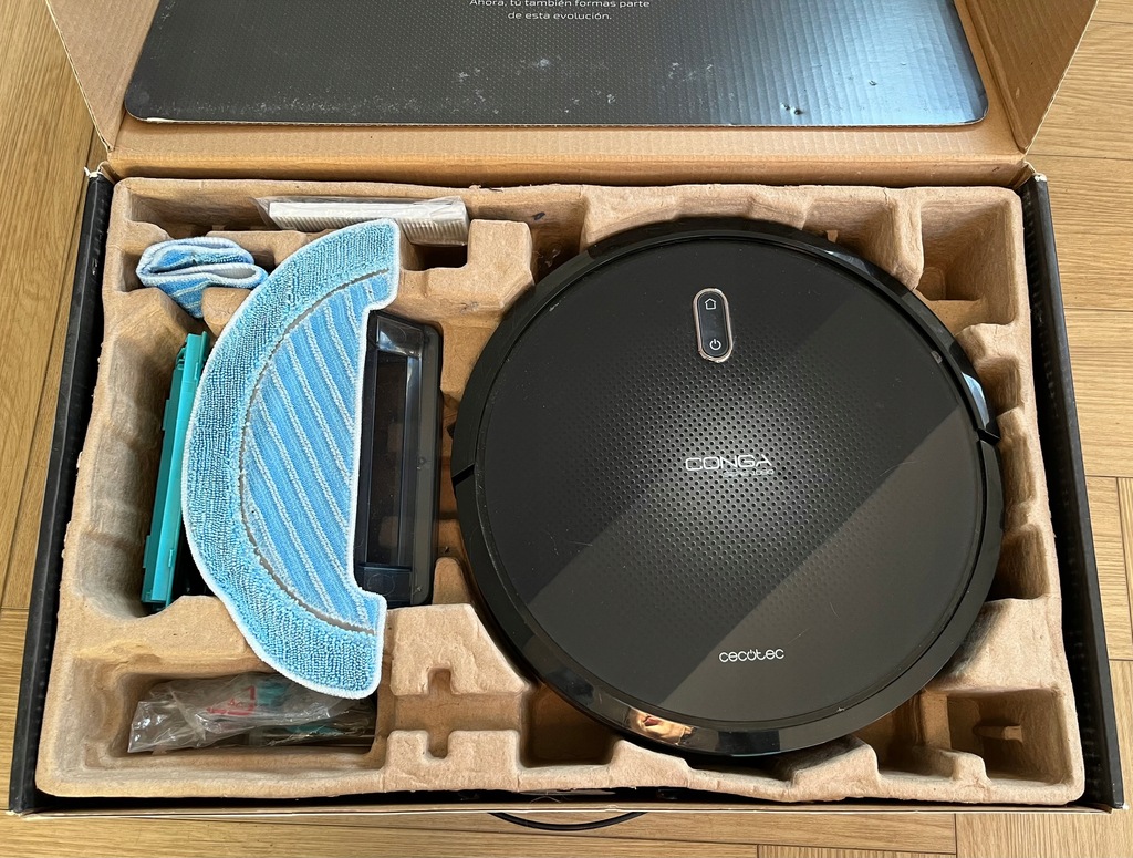 Robot sprzątający Cecotec Conga 1090 czarny