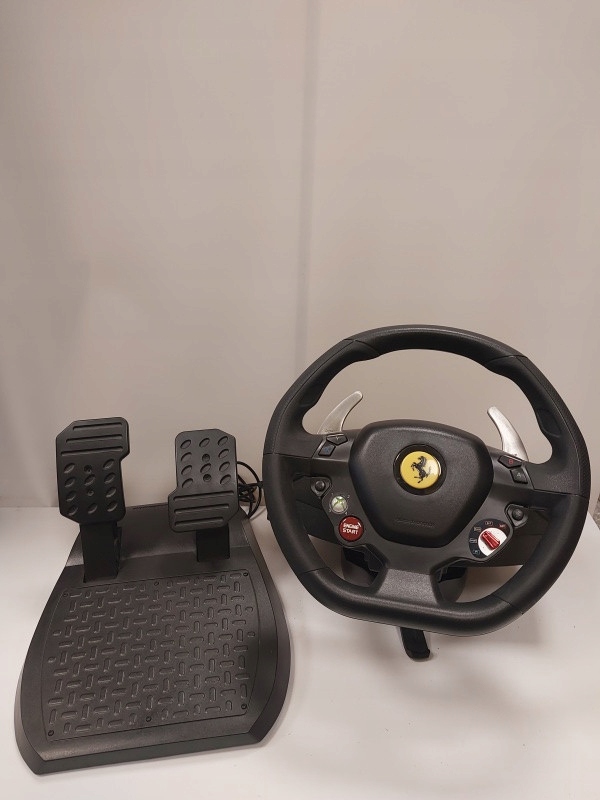 Kierownica Xbox 360 Thrustmaster Ferrari 458