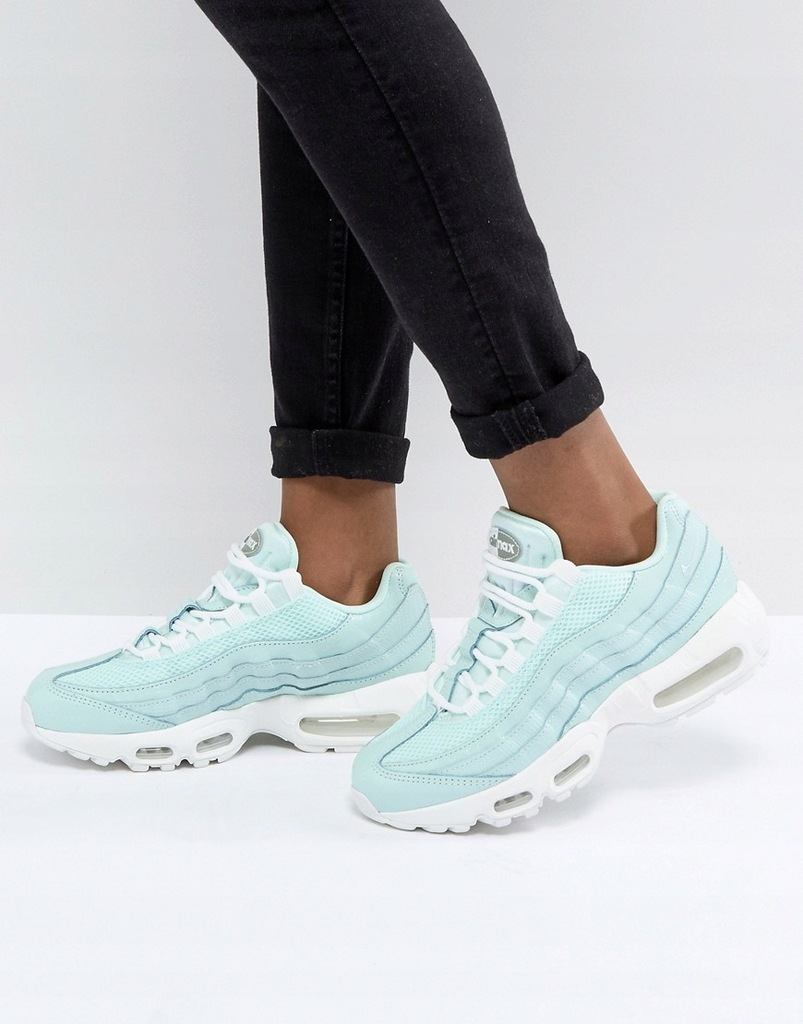 06DC05 NIKE AIR MAX 95 ZIELONE 807443-300 36