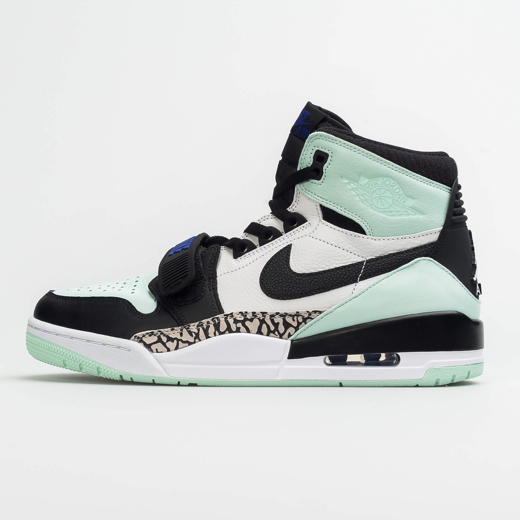 Air Jordan LEGACY 312 AV3922-013 US10 / EU44 /28CM