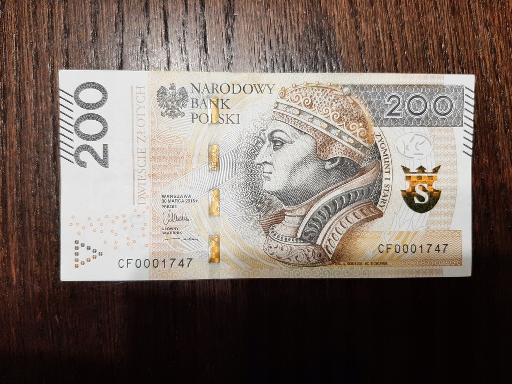 Banknot 200 zł wyd. 30 marca 2015r. Numer CF 0001747