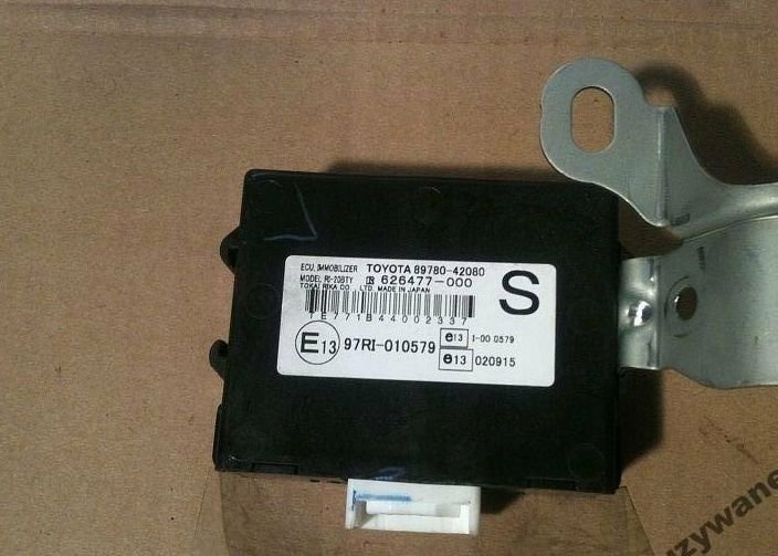 TOYOTA RAV4 II MODU?? STEROWNIK Immobilizer 002006 5045845698