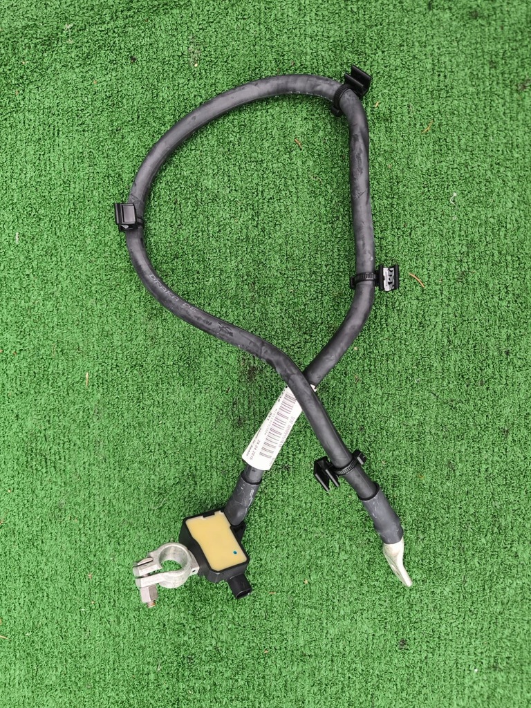 KLEMA PRZEWÓD AKUMULATORA AUDI A8 4H D4 4H0915181E
