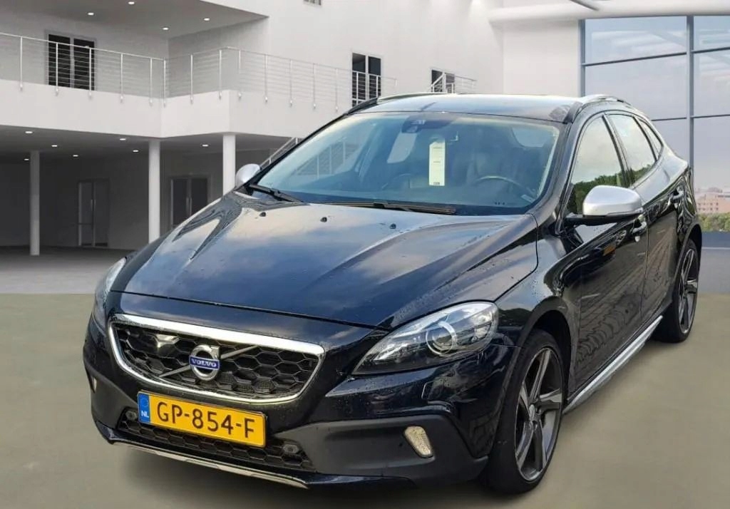 Volvo V40 2.0D3 2015r V40 R-design Full Opcja ...