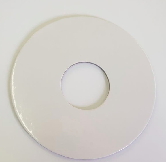 Podkład pod tort z dziurką Julita 16cm grubość 2mm