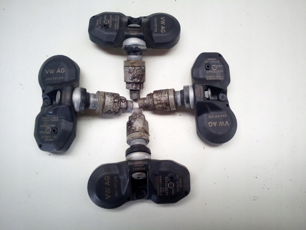 Czujniki ciśnienia Vw Passat B7 CC Tiguan (A3256)